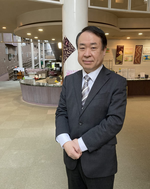 施設長